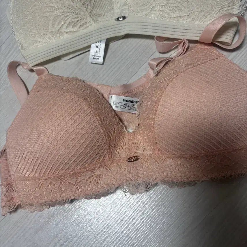 [BUNJANG] Wonderbra 70A Bra / 원더브라 70A