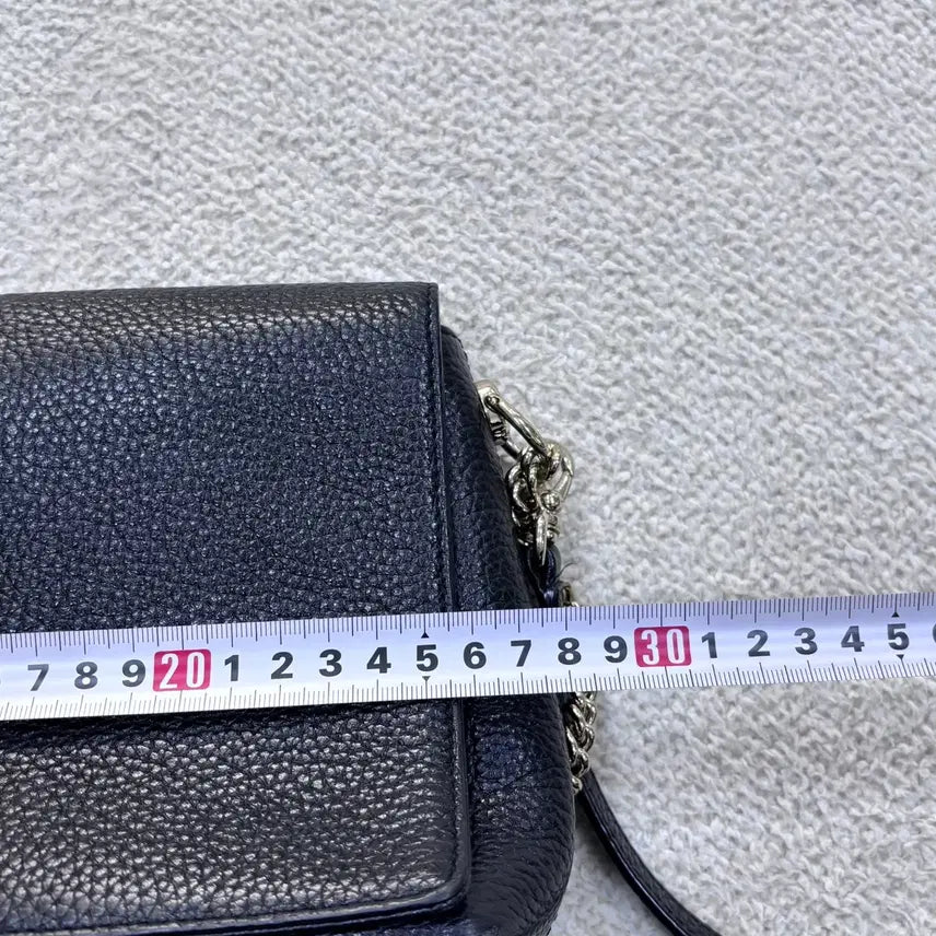 [SOLD OUT] F 메트로시티 체인 미니백 0409E