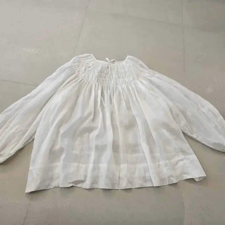 [SOLD OUT] (free)마 화이트 셔링 블라우스