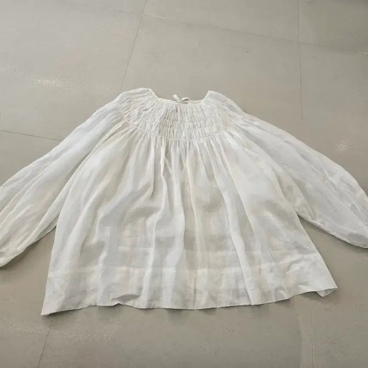 [SOLD OUT] (free)마 화이트 셔링 블라우스