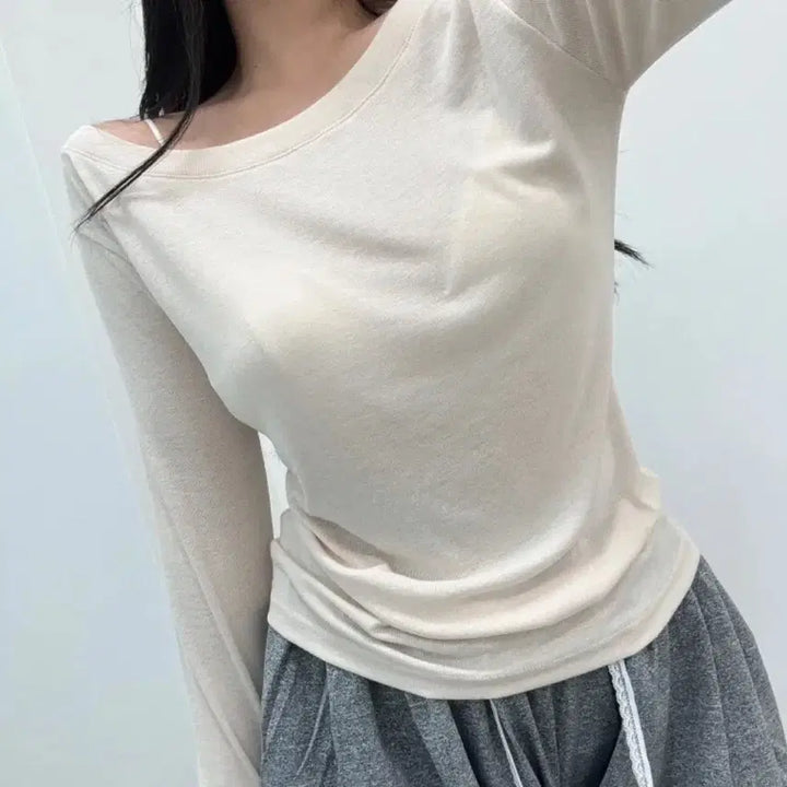 [SOLD OUT] 에이블리 엔뉴엘 오프 긴팔티