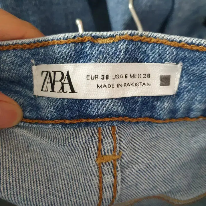 [SOLD OUT] 자라 ZARA 부츠컷 청바지