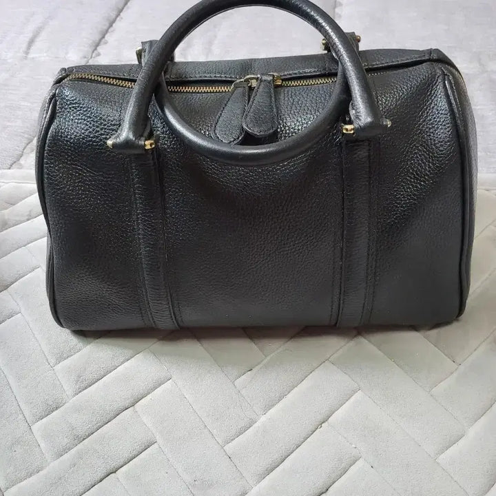 [BUNJANG] MCM Black Leather Boston Bag / MCM 블랙 레더 보스턴백