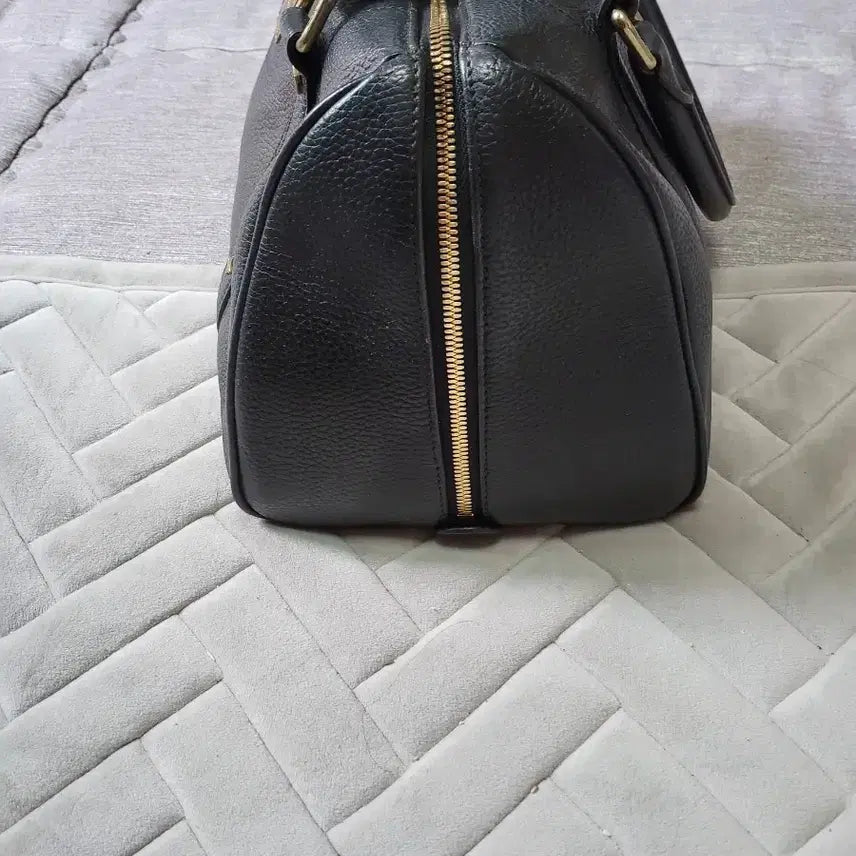 [BUNJANG] MCM Black Leather Boston Bag / MCM 블랙 레더 보스턴백