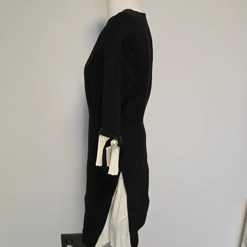 [BUNJANG] Black Ribbon Mini Dress / (S.55)블랙 리본 장식 미니 원피스