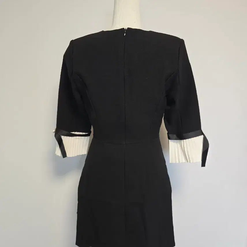 [BUNJANG] Black Ribbon Mini Dress / (S.55)블랙 리본 장식 미니 원피스