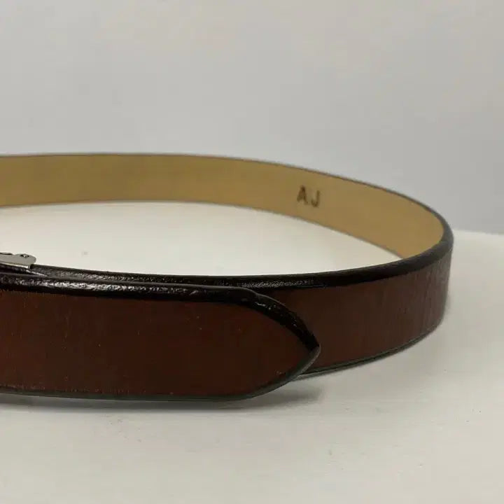 [BUNJANG] AJ Vintage Cow Leather Belt / 빈티지 AJ 카우 레더 벨트