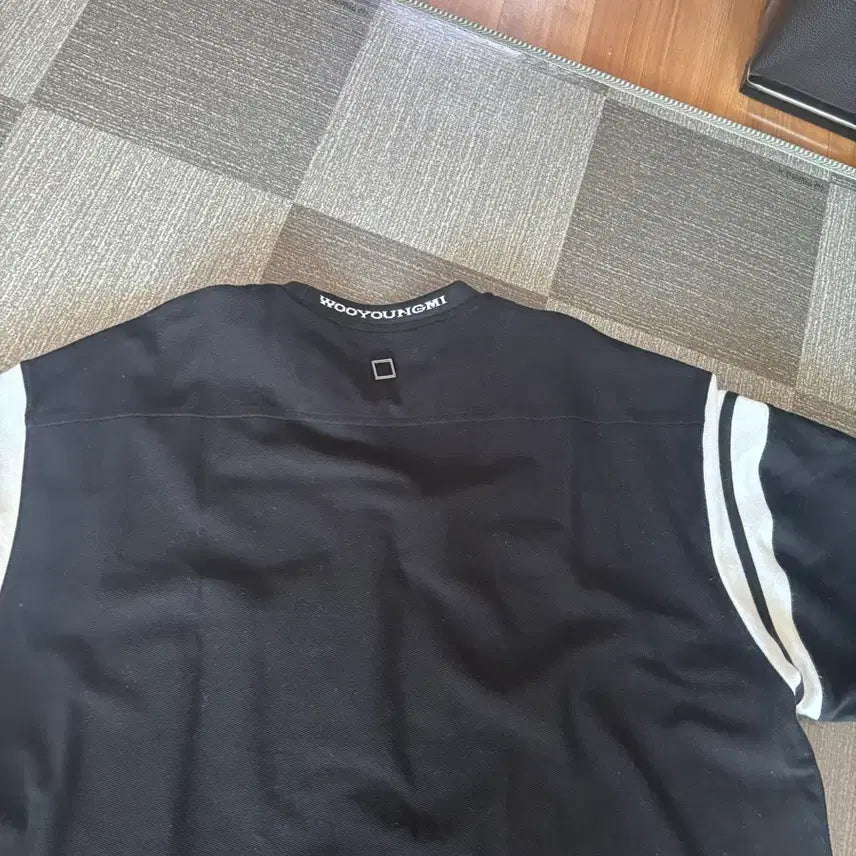 [SOLD OUT] 우영미 25ss 반팔 52사이즈