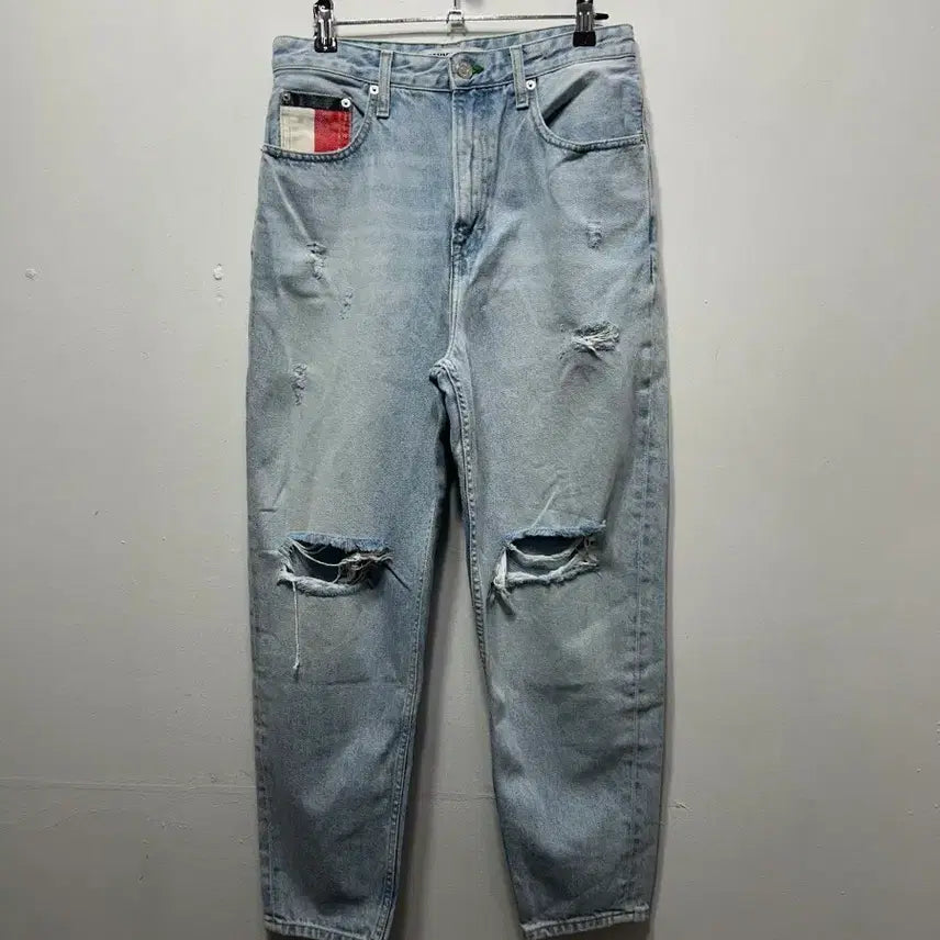 [BUNJANG] Tommy Hilfiger Distressed Wash Jeans 28 / 타미힐피거 데미지 워싱 청바지 28사이즈