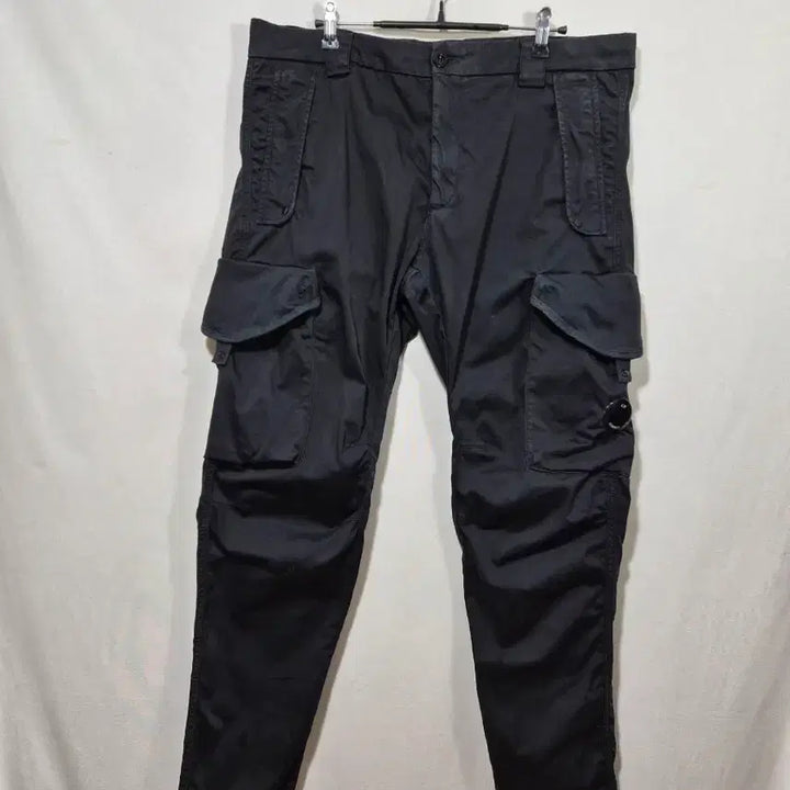 [BUNJANG] CP Company Black Spandex Cargo Pants / CP 컴퍼니  블랙 스판 카고바지 신형  정품