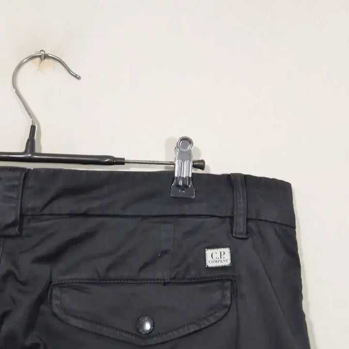 [BUNJANG] CP Company Black Spandex Cargo Pants / CP 컴퍼니  블랙 스판 카고바지 신형  정품