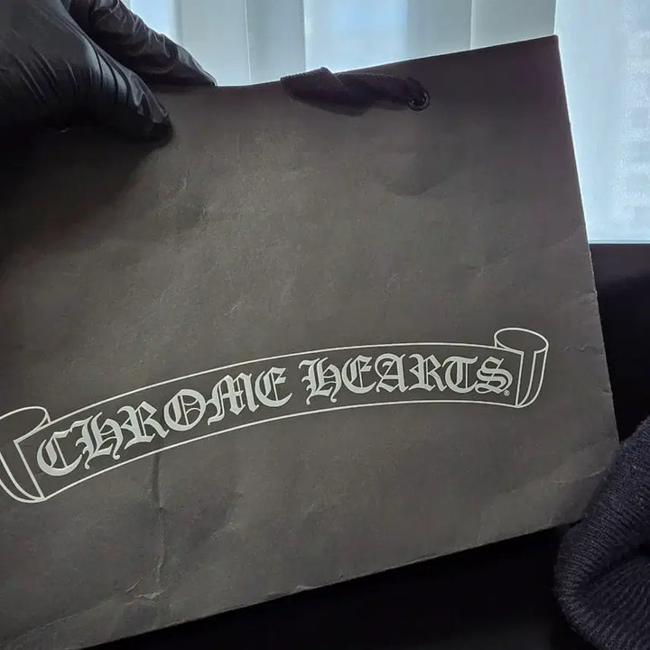 [BUNJANG] Chrome Hearts Horseshoe Knit Beanie with Paper Bag / {클로젯}[Os][종이백 구성]크롬하츠 홀스슈 니트 비니