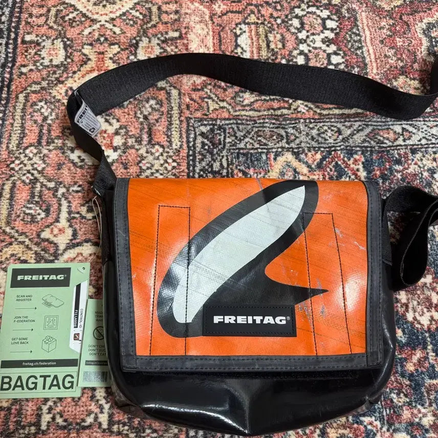 [SOLD OUT] 프라이탁 F11 라씨 크로스백