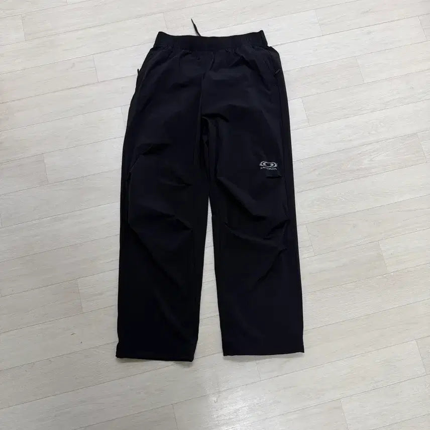 [SOLD OUT] 살로몬 블랙 나일론 팬츠 S