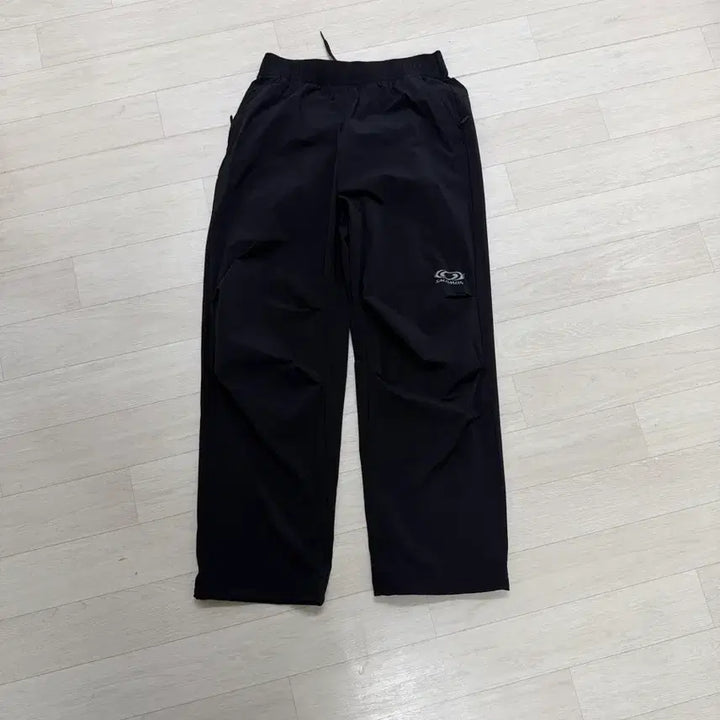 [SOLD OUT] 살로몬 블랙 나일론 팬츠 S