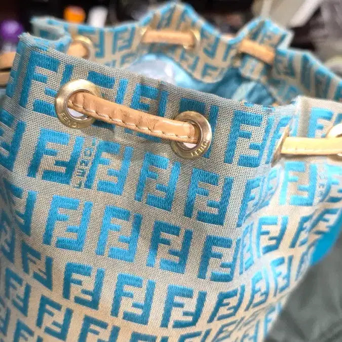 [SOLD OUT] 펜디 FENDI    주카패턴      스몰사이즈  백팩