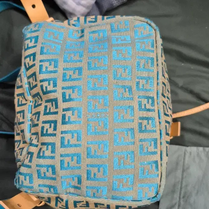 [SOLD OUT] 펜디 FENDI    주카패턴      스몰사이즈  백팩