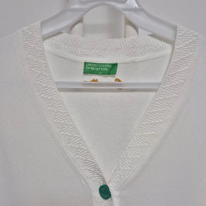 [SOLD OUT] 베네통 화이트 면 가디건