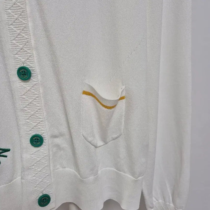[SOLD OUT] 베네통 화이트 면 가디건