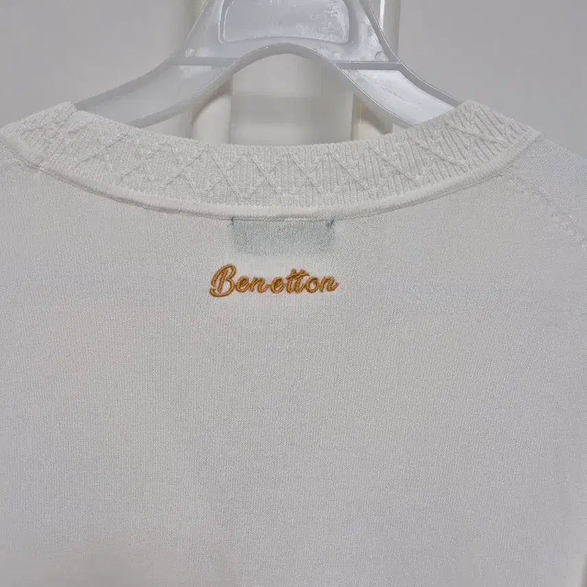 [SOLD OUT] 베네통 화이트 면 가디건