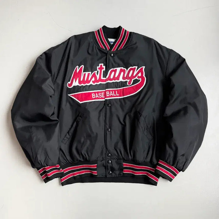 [BUNJANG] Holloway USA Mustang Satin Varsity Jacket / 할로웨이 USA 머스탱 베이스볼 사틴 바시티 점퍼 자켓