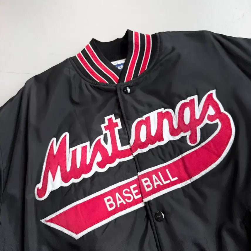 [BUNJANG] Holloway USA Mustang Satin Varsity Jacket / 할로웨이 USA 머스탱 베이스볼 사틴 바시티 점퍼 자켓