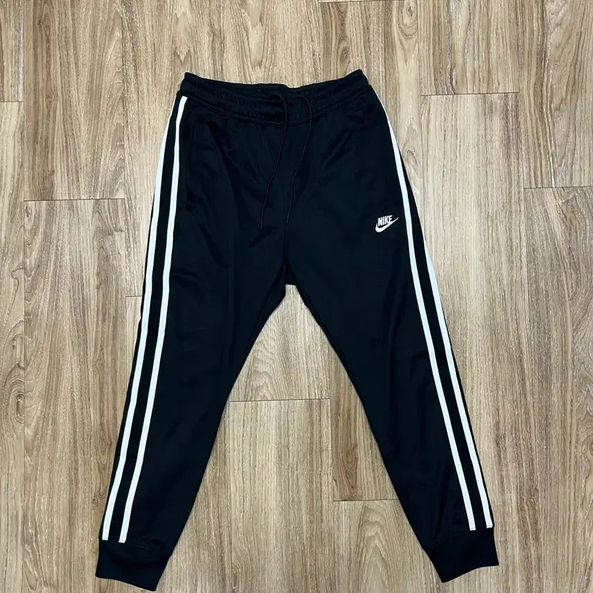 [SOLD OUT] 나이키 조거팬츠 M