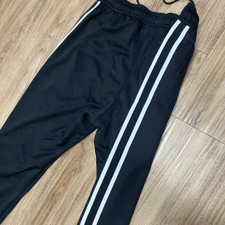 [SOLD OUT] 나이키 조거팬츠 M