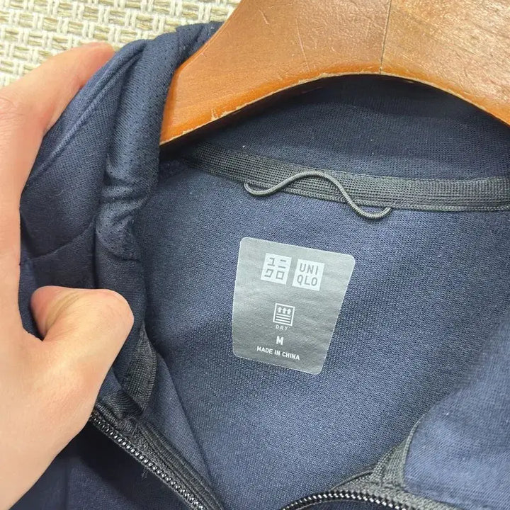 [SOLD OUT] 유니클로 후드집업 M M16149