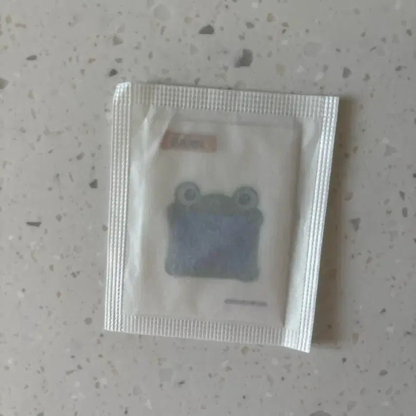 [SOLD OUT] 스타벅스 토이스토리 랜덤 띠부씰 릴리패드