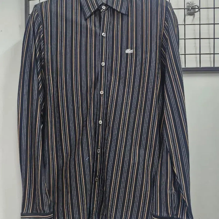 [BUNJANG] Lacoste Striped Long Sleeve Shirt / 100L 라코스테 스트라이프 긴팔 셔츠.
