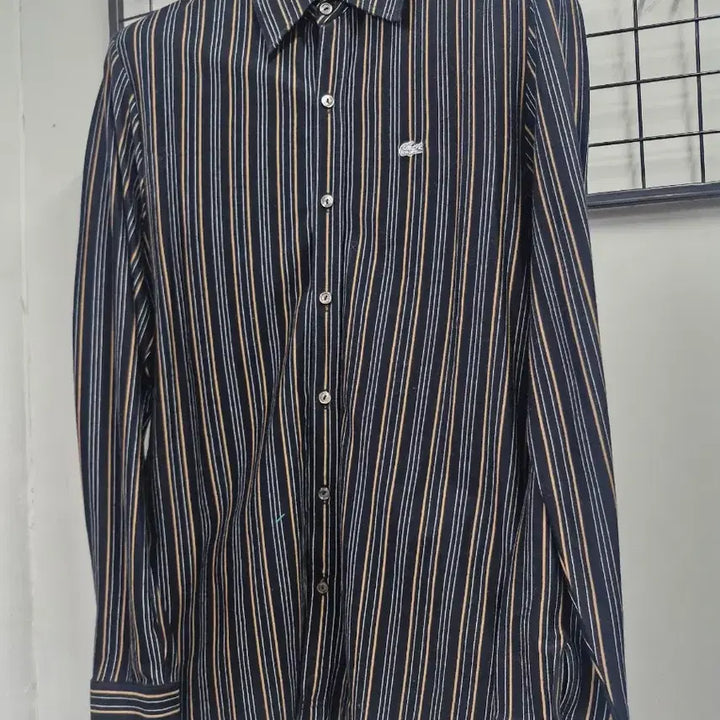 [BUNJANG] Lacoste Striped Long Sleeve Shirt / 100L 라코스테 스트라이프 긴팔 셔츠.