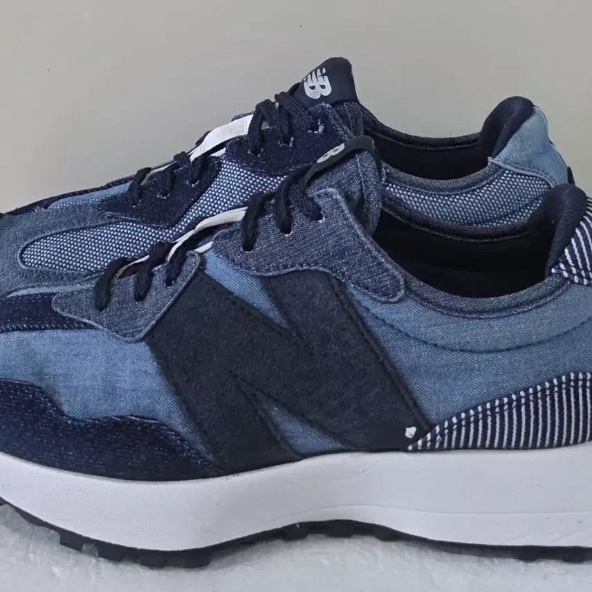 [BUNJANG] New Balance 327 Retro Patchwork Eclipse Denim Sneakers / [255] 뉴발란스 327 레트로 패치워크 이클립스데님ㅡ단종매물,최저가