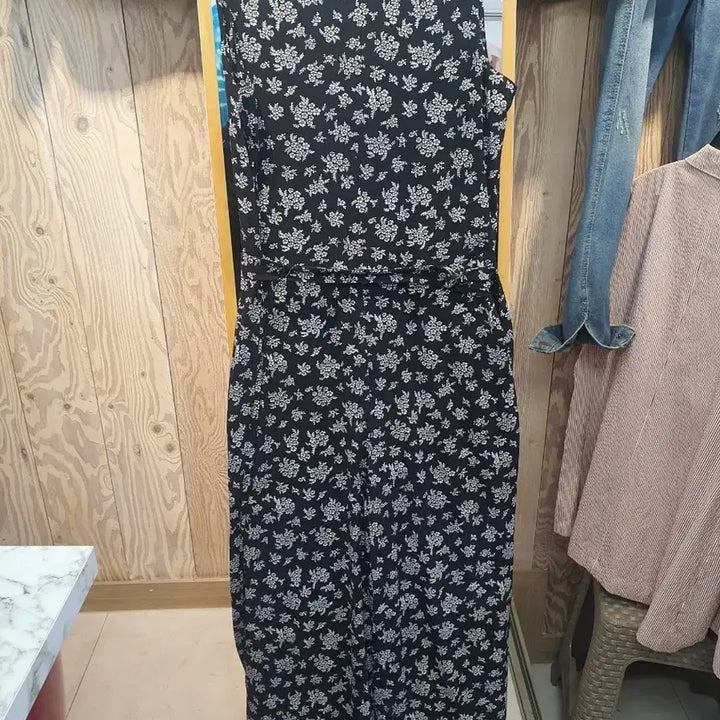 [BUNJANG] Michael Kors Floral Wide Jumpsuit (M) / [상태최상] 마이클코어스 정품 플로럴 와이드 점프수트 (M)