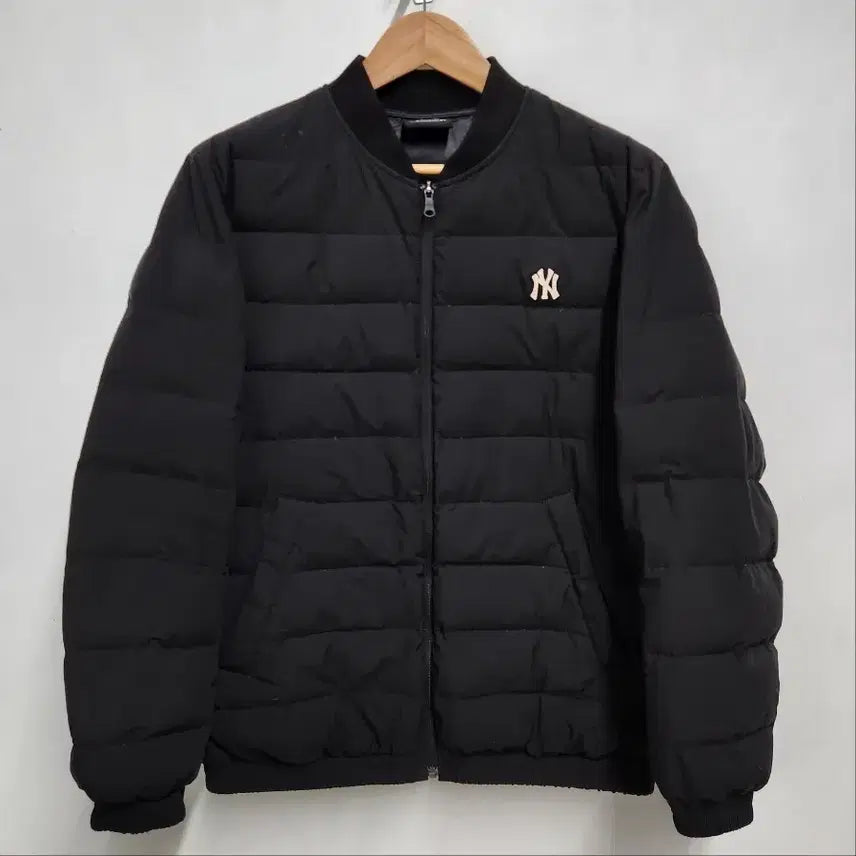 [SOLD OUT] MLB 뉴욕양키스 베이직 경량 구스다운 바람막이 자켓 M