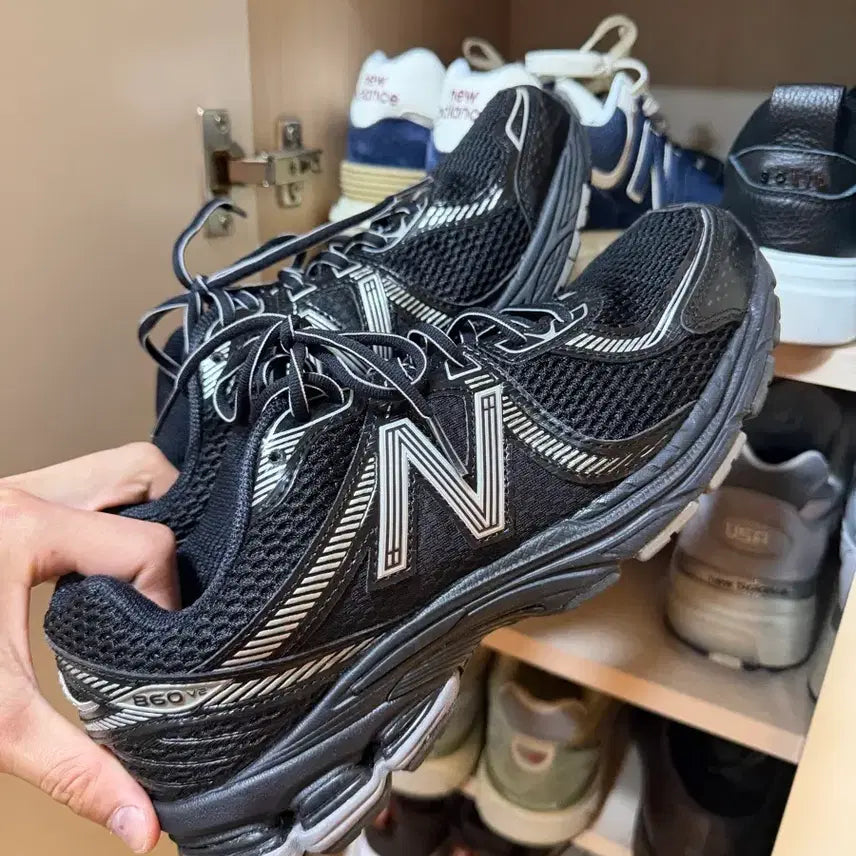 [BUNJANG] New Balance 860v2 Black/Grey Size 280 New / 뉴발란스 860v2 블랙/그레이 280 새상품