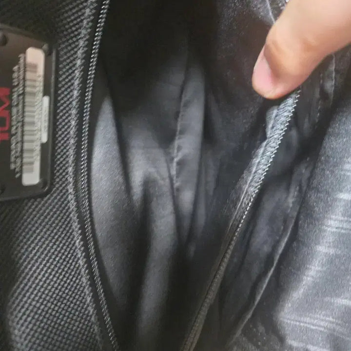 [SOLD OUT] TUMI 투미 블랙 백팩 팝니다