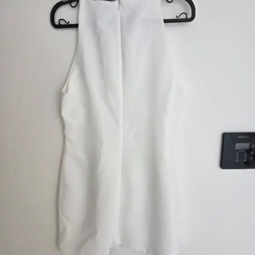 [SOLD OUT] 새상품 자라 미니 민소매 원피스