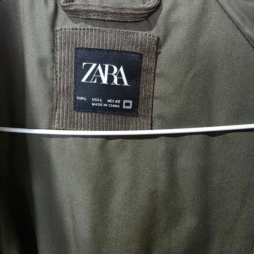 [BUNJANG] ZARA Corduroy Collar Jumper Khaki / 자라 코듀로이 카라 점퍼 카키색
