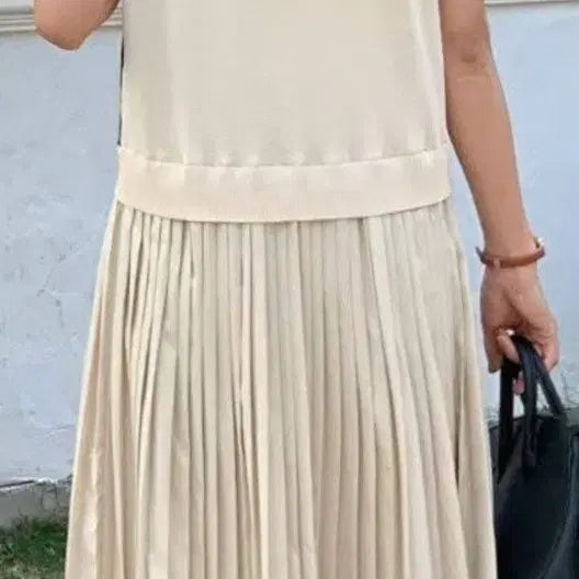 [BUNJANG] Knit Pleated Long Dress / 니트 플리츠 롱원피스