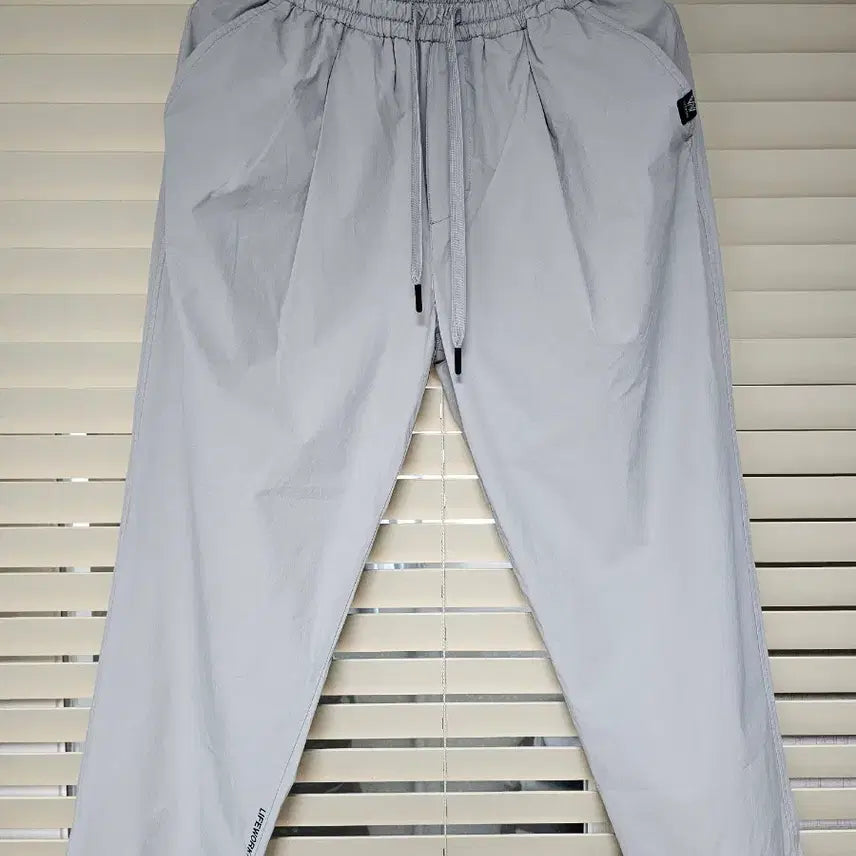 [BUNJANG] LifeWork Semi-Wide Tucked Pants - M / 라이프워크 원턱 9부 세미 와이드팬츠 M