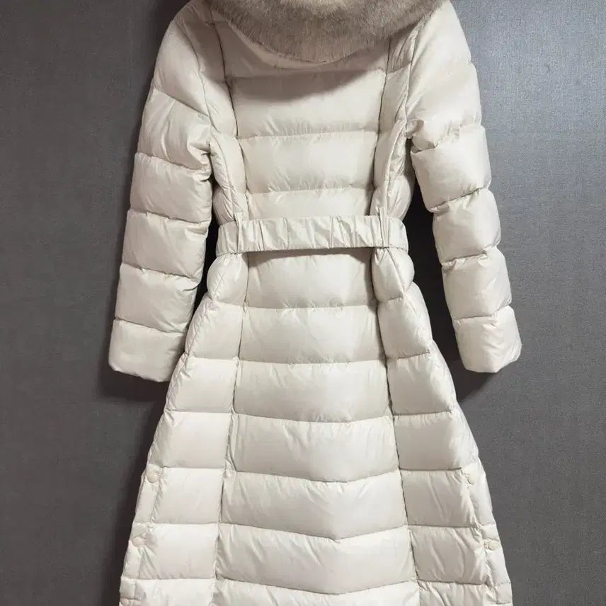 [SOLD OUT] 러브썸원 폭스퍼 덕다운 퀄팅 벨티드 롱패딩