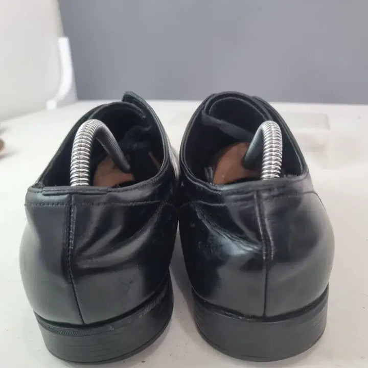 [BUNJANG] Prada Lace-Up Shoes / 효자빈티지 6.5 프라다 레이스업 구두