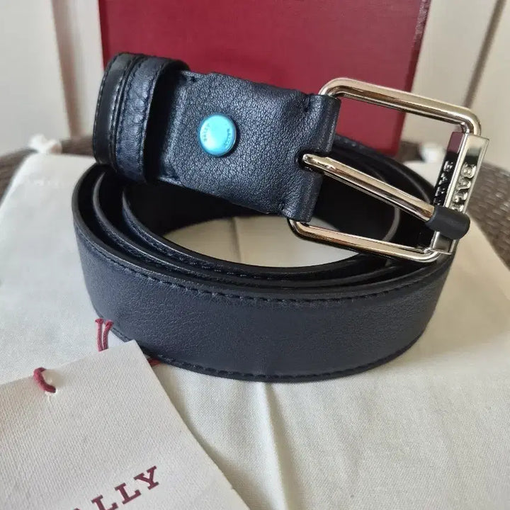 [BUNJANG] Bally Replic Leather Reversible Belt (Black/Blue) 3.5cm Width / BALLY 리플리 남성벨트(양면 / 컷팅)