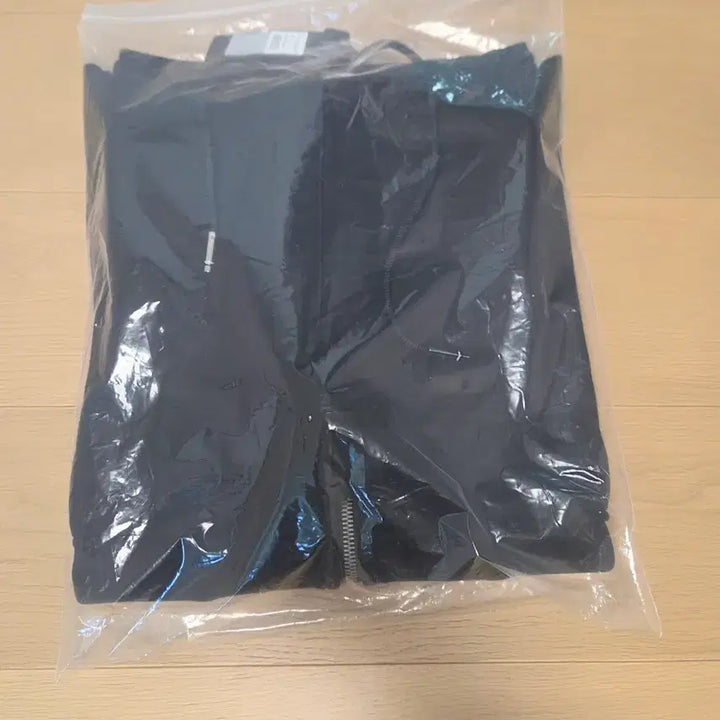 [BUNJANG] Songzio Z Zero Black Hooded Zip-up - Size S / (새상품)송지오 지제로 블랙 후드 집업 사이즈 S