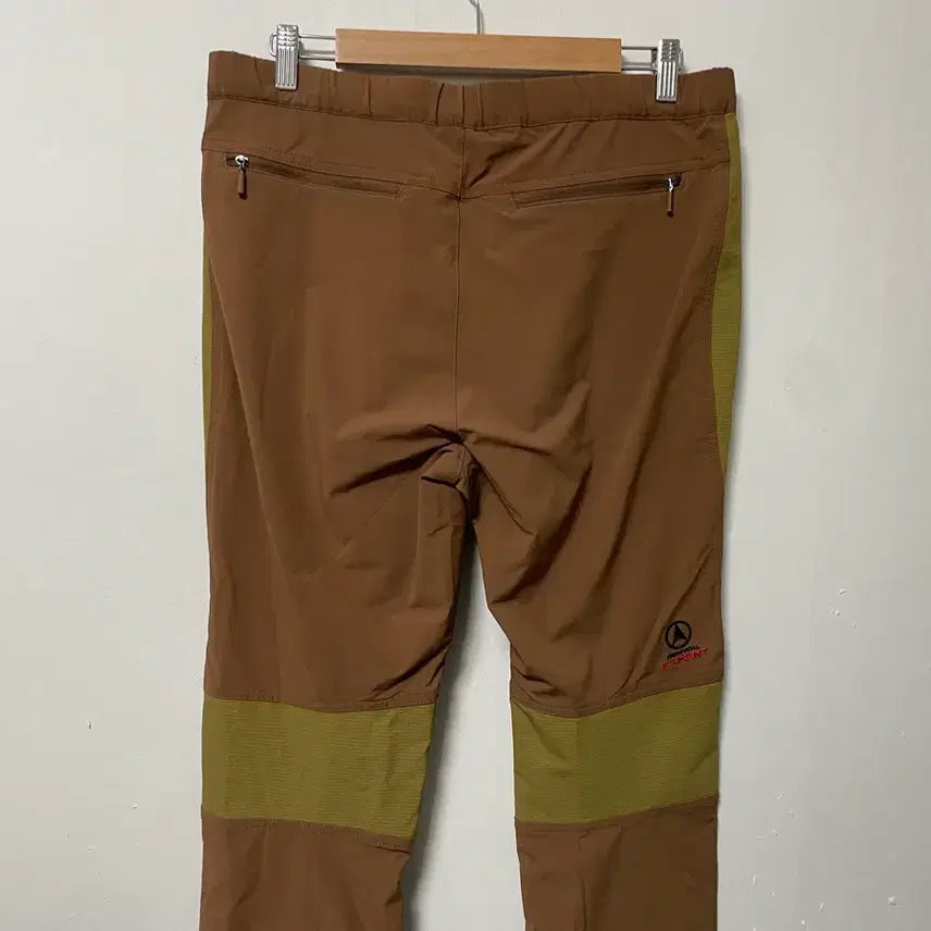 [SOLD OUT] 30-32 코오롱스포츠 기능성 스판 밴딩 등산바지 정품