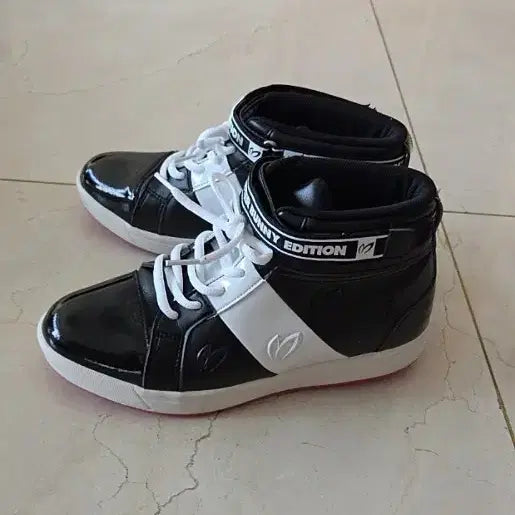 [BUNJANG] Master Bunny Golf Shoes (Size 240) - Used / 마스터바니 골프화 240사이즈 정품 한번신음 ㅡ착불 10만