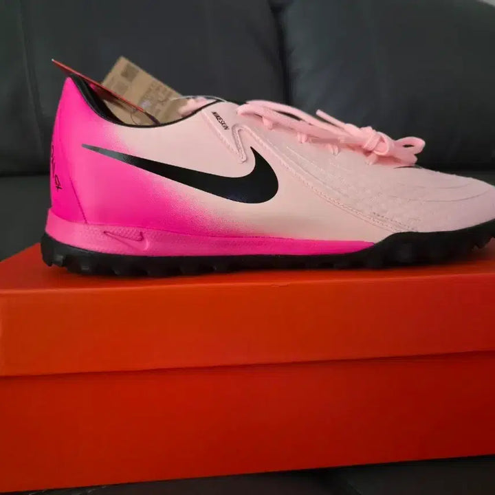 [BUNJANG] Nike Phantom GX2 Academy Soccer Cleats / 나이키 축구화 팬텀 gx2 아카데미 280사이즈 (새상품)