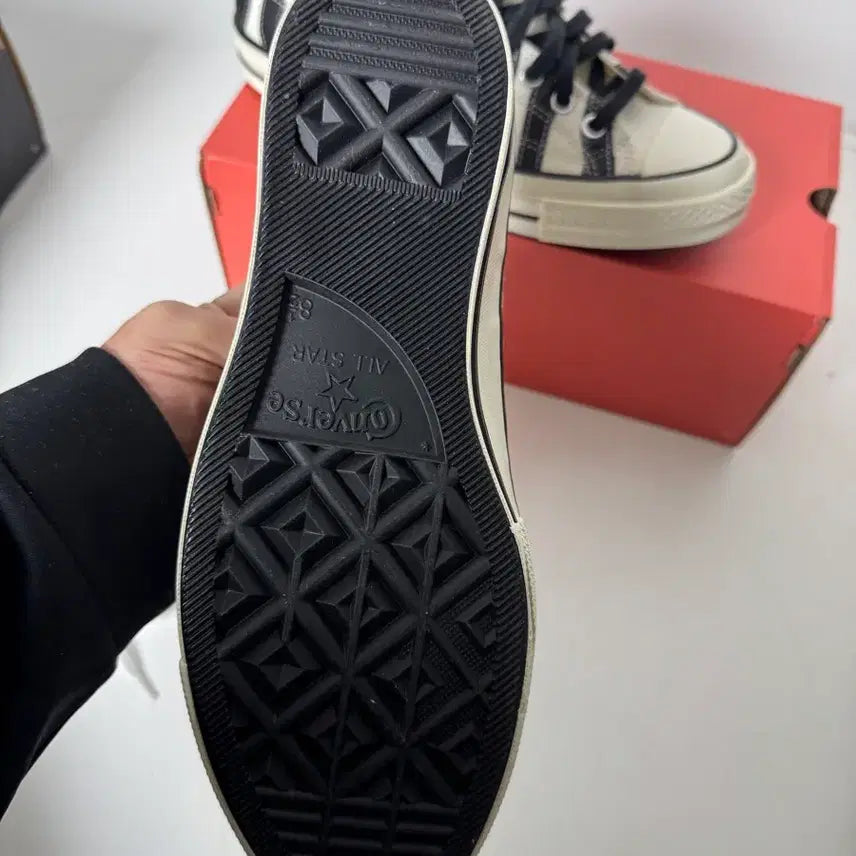 [SOLD OUT] 컨버스 270 2종