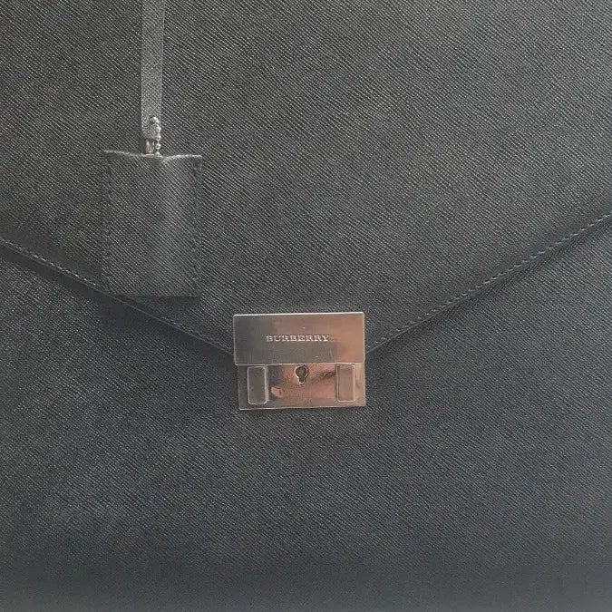 [BUNJANG] Burberry Crossbody Briefcase Men&